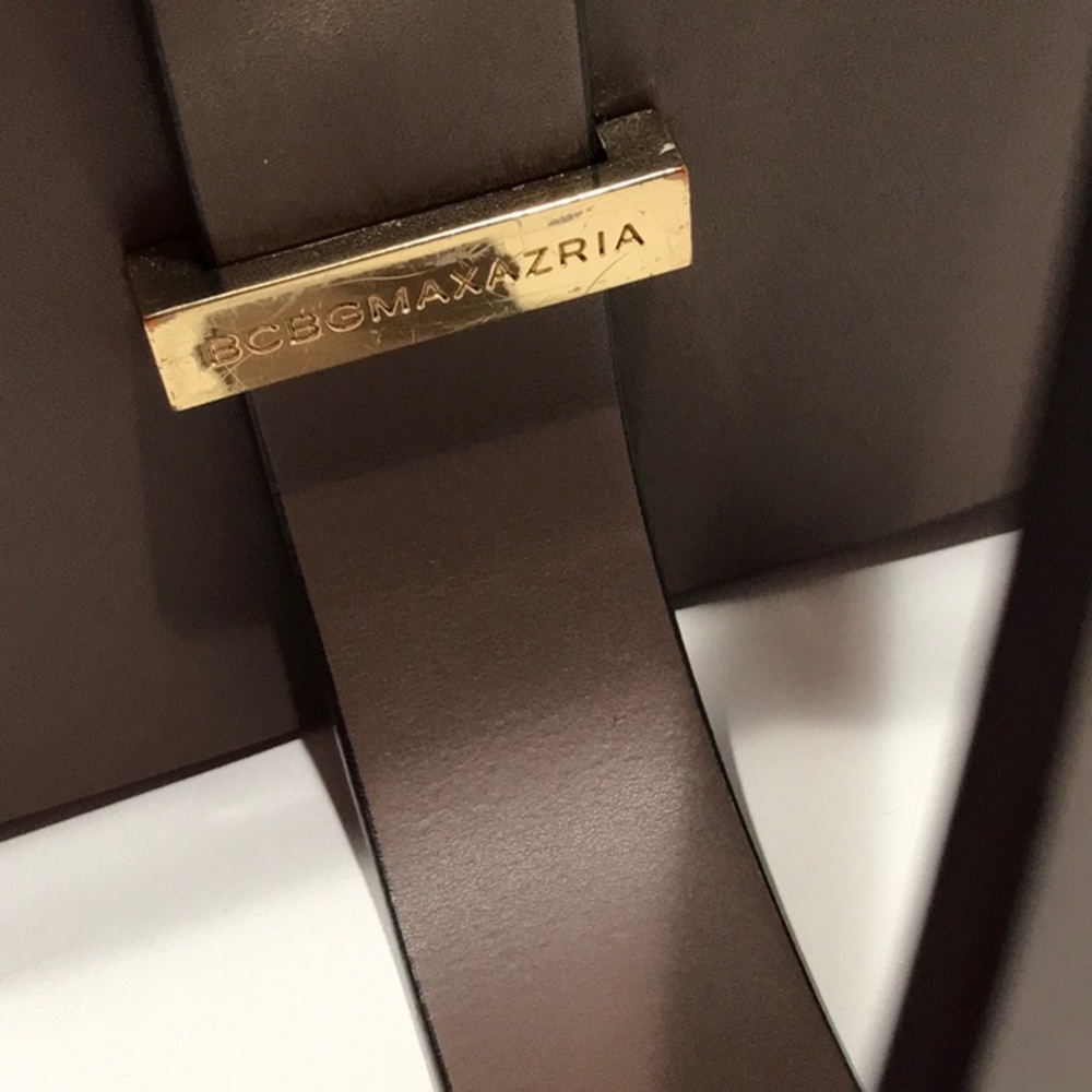 🌼BCBGMaxAzria Real Leather Crossbody Bag, 11”x8”x3.5” - Picture 15 of 16